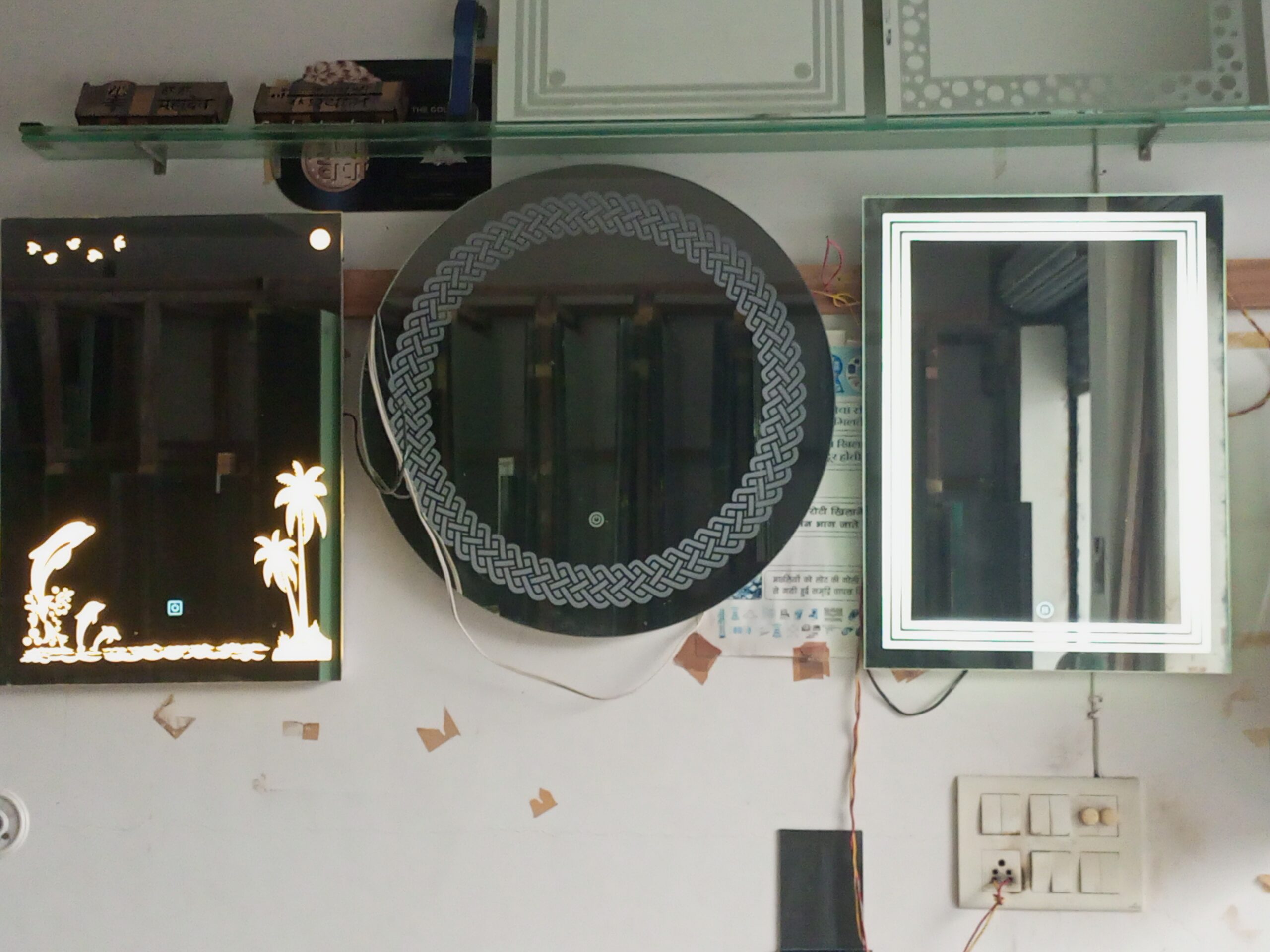 LIGHTING MIRROR DESIGNS